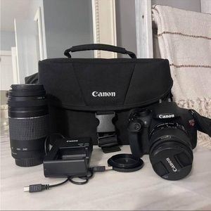 Canon eos rebel T5 digital camera